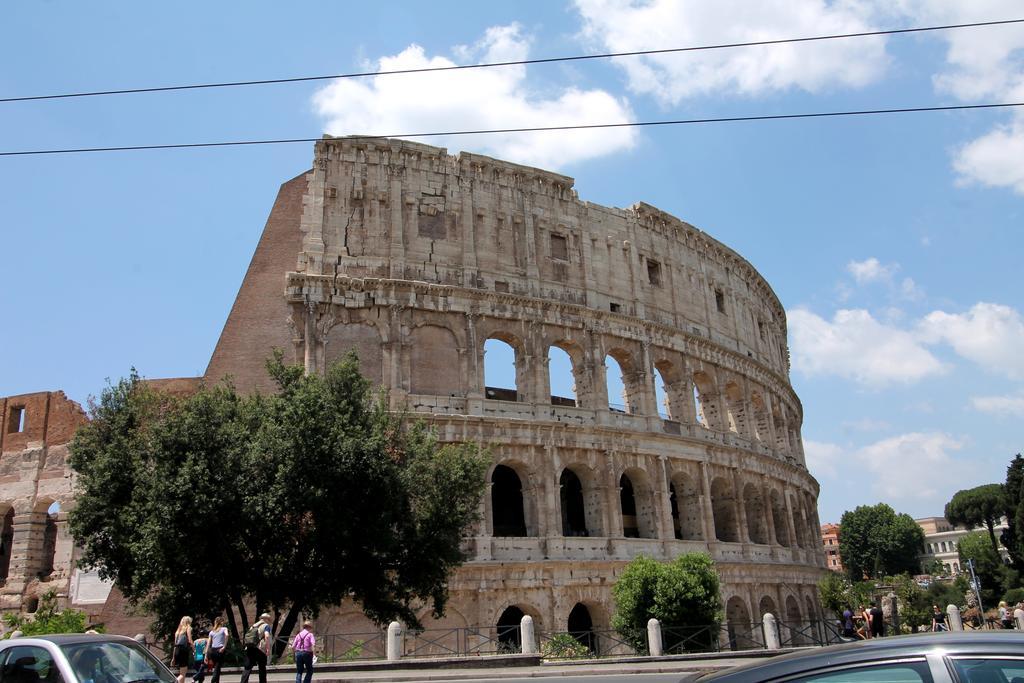 Colosseum Super Family Apartment Roma Rom bilde