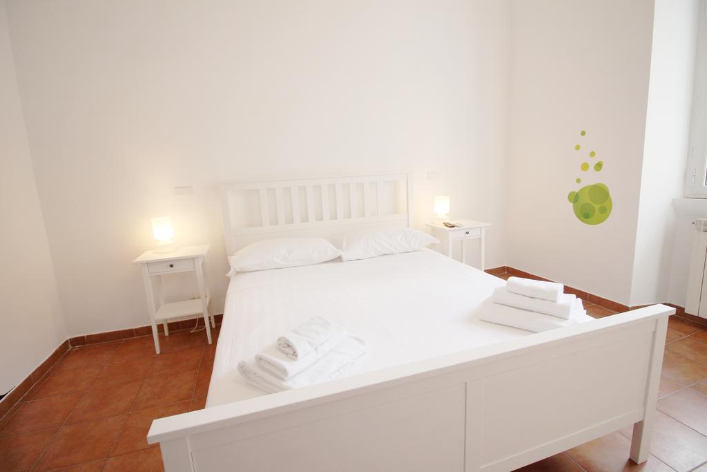 Colosseum Super Family Apartment Roma Eksteriør bilde