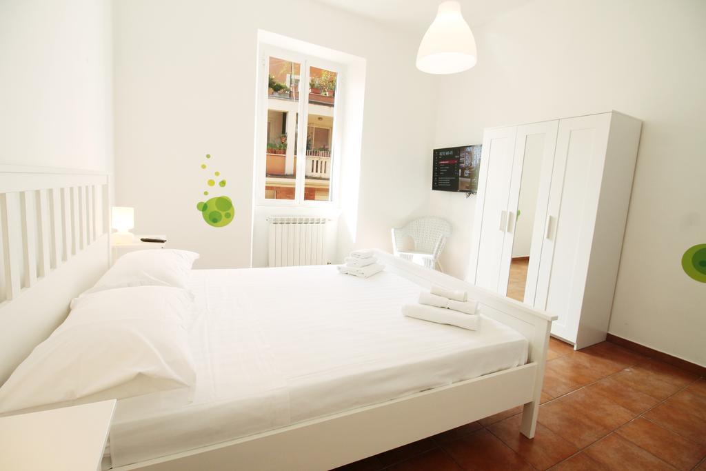 Colosseum Super Family Apartment Roma Eksteriør bilde