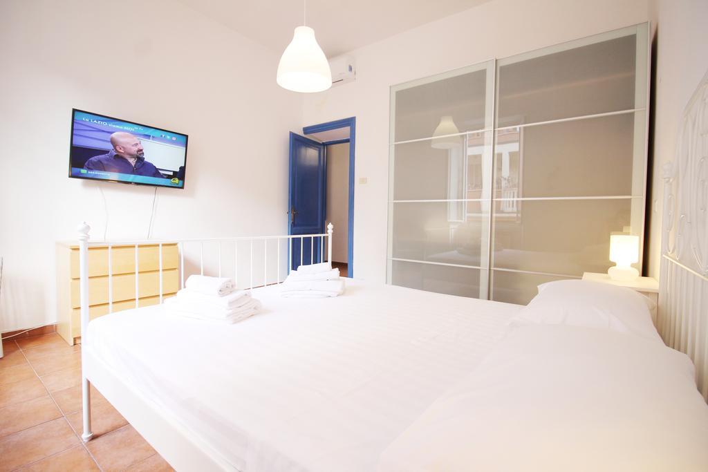 Colosseum Super Family Apartment Roma Eksteriør bilde