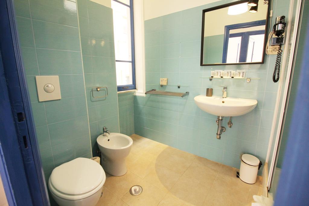 Colosseum Super Family Apartment Roma Eksteriør bilde